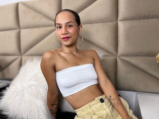 free nude webcam show MartinaAlba