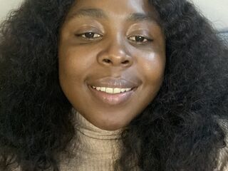 cam girl masturbating with sextoy MayaBrownn