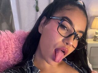 adult liveshow MihaCameron