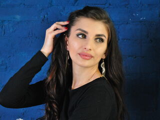 camwhore naked MilaDevis