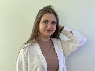 beautiful girl webcam MildaTaddio