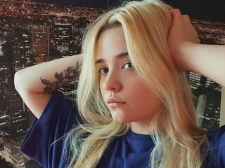 hot webcam MonnieMoniz