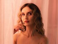 jasmin sexshow MoonSeraphine