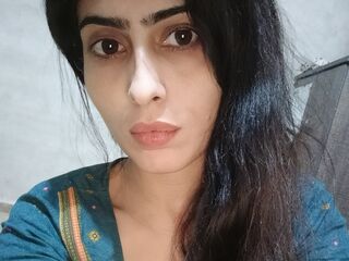 cam girl fingering MuskiKhan