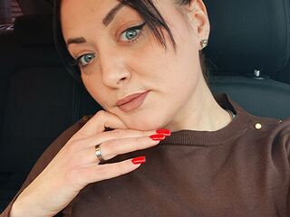 chat room webcam photo NorahBlanka