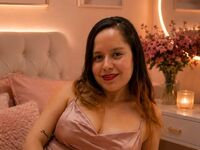 naughty camgirl masturbating with vibrator OliviaLauret