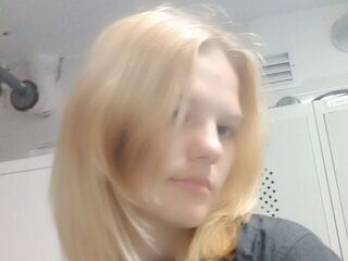 fingering webcamgirl picture OliviaRambousek