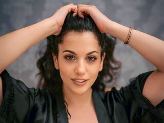 free webcam chat OrriHart