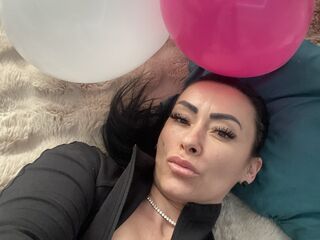 chat room sex show Reeyna