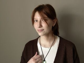 free nude webcam show RenataLaughner