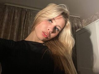 adult chatroom RowanBellamy