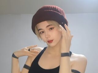 webcamsex RoxannCobio