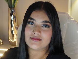 shower web cam SamantaVoss