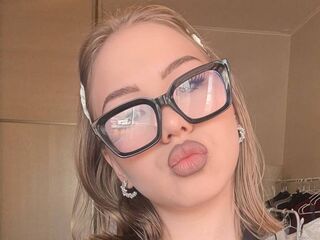 anal web cam sex SaraBaier