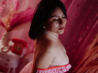 bedroom cam SaraGuzmann