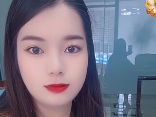 naughty camgirl fingering shaved pussy SusanAyn