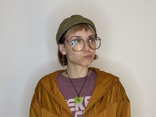 kinky webcam model TammyNaidu
