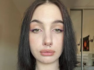 adult cam show TeshaVanhoozier
