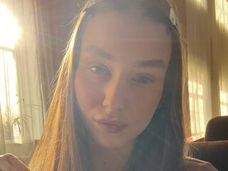 webcamgirl livesex TristaCarmody