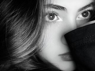 nude cam pic VickyToure